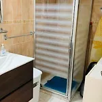 F2 En Centre-ville Avec Parking, Balcon Et Equipements Modernes - Fr-1-703-162 Amélie-les-Bains-Palalda