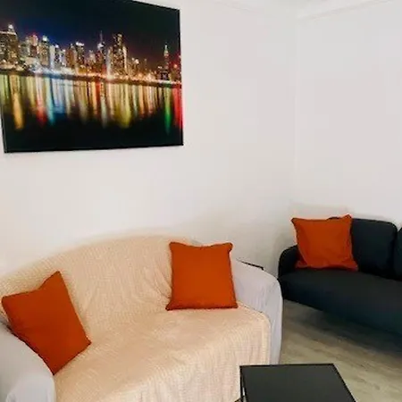 F2 En Centre-ville Avec Parking, Balcon Et Equipements Modernes - Fr-1-703-162 Апартаменты Амели-ле-Бен-Палальда